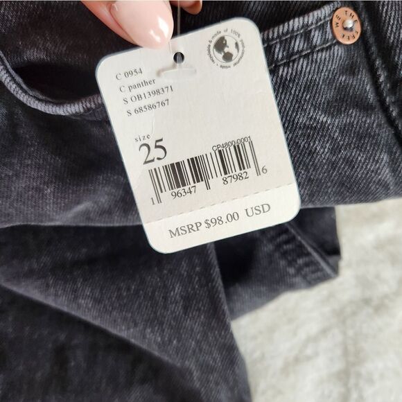 NEW! We the Free Distressed Tapered Baggy Boyfriend Jeans - Picture 5 of 5